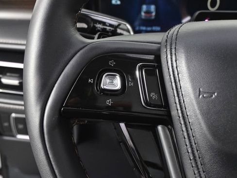 New 2026 Lincoln Aviator Reserve AWD/4WD image 35