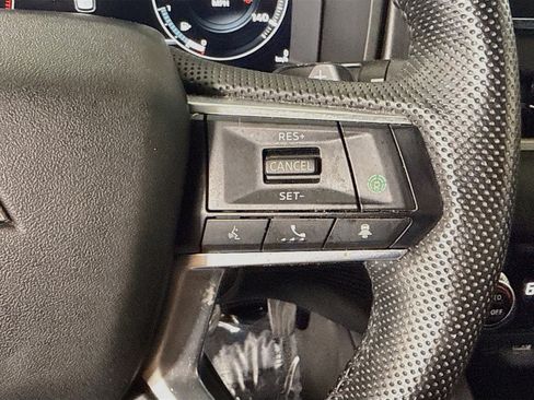 Used 2023 Mitsubishi Outlander SE Black Edition FWD image 15