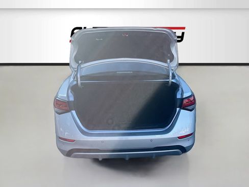 Used 2020 Nissan Sentra SV FWD image 23