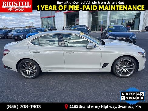 Used 2025 Genesis G70 2.5T image 4
