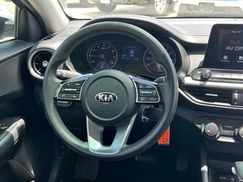 Used 2020 Kia Forte LXS FWD image 31