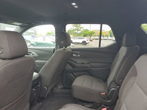 Certified 2024 Chevrolet Traverse LT w/ LPO, Floor Liner Package AWD/4WD image 10
