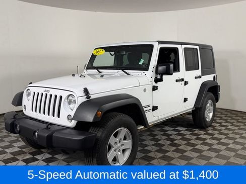 Used 2017 Jeep Wrangler Unlimited Sport w/ Quick Order Package 24S AWD/4WD image 3