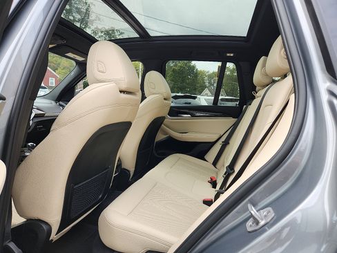 Used 2024 BMW X3 xDrive30i w/ Premium Package image 10