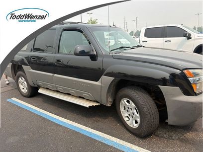 Used 2002 Chevrolet Avalanche 4x4 w/ Off-Road Suspension Pkg