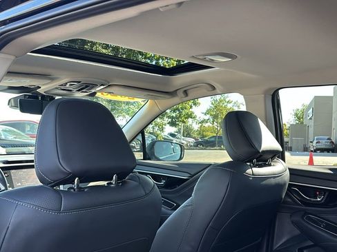 Used 2025 Subaru Outback Touring w/ Popular Package #2 image 32