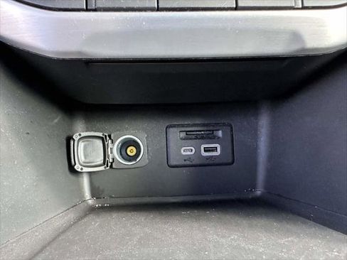 Used 2023 GMC Acadia SLE w/ Driver Convenience Package image 27