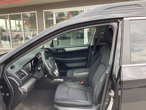 Used 2015 Subaru Outback 2.5i Premium AWD/4WD image 8