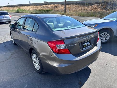 Used 2012 Honda Civic LX image 4