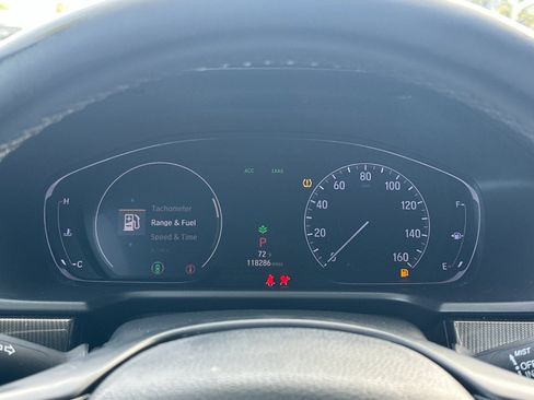 Used 2018 Honda Accord Sport image 22