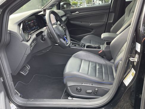 Used 2024 Volkswagen Golf R AWD/4WD image 10