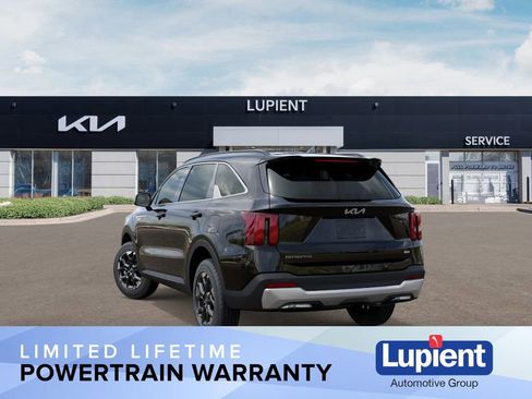New 2026 Kia Sorento S image 6