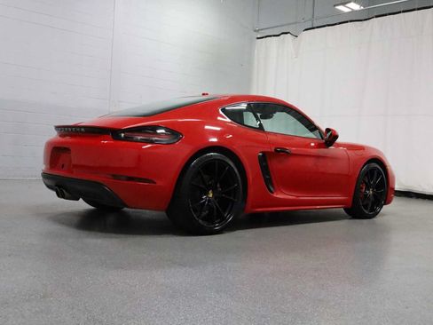 Certified 2018 Porsche 718 Cayman S RWD image 9