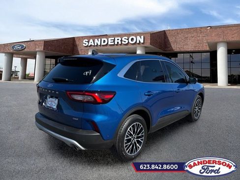 Certified 2023 Ford Escape SE w/ PHEV Premium Package FWD image 3