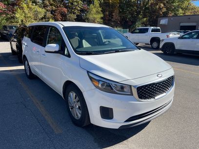 Used 2017 Kia Sedona LX
