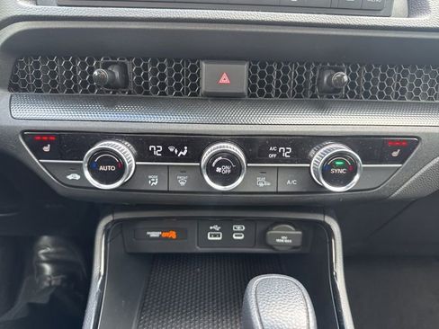Used 2024 Honda CR-V EX image 18