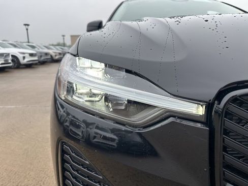 New 2026 Volvo XC60 B5 Plus w/ Protection Package Premier image 11