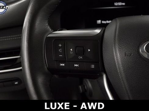 Used 2023 INFINITI QX60 Luxe image 25