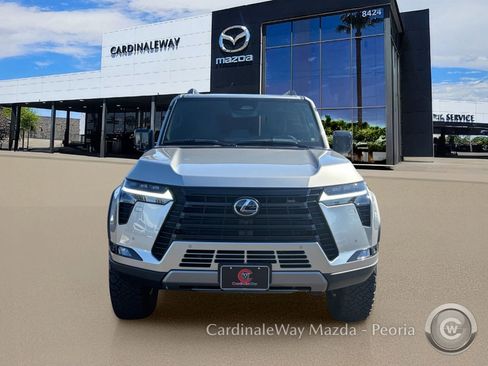 Used 2025 Lexus GX 550 AWD/4WD image 6