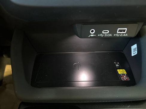 Used 2026 Subaru Forester Premium AWD/4WD image 17