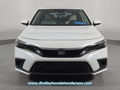 Certified 2024 Honda Civic EX-L image 8