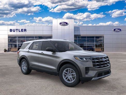 New 2026 Ford Explorer Active AWD/4WD image 8