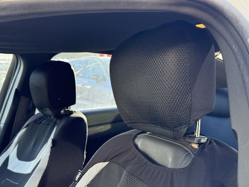 Used 2009 Pontiac G8 w/ Premium Package image 11