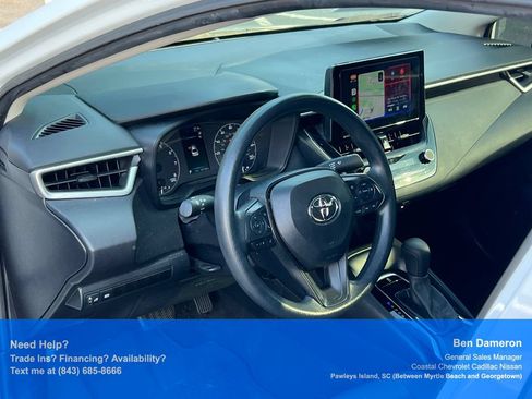 Used 2024 Toyota Corolla LE FWD image 7