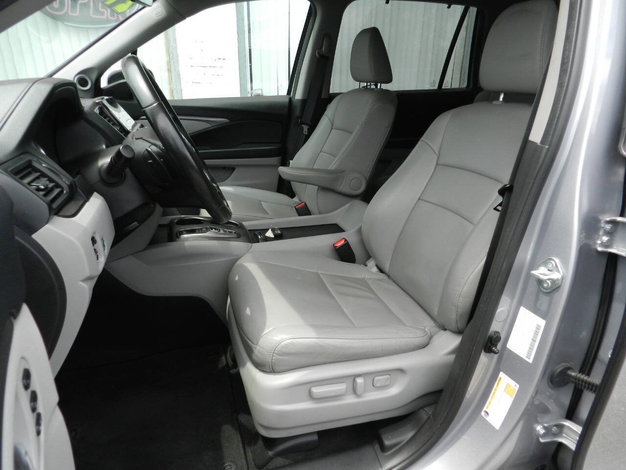 Used 2021 Honda Pilot EX-L image 2