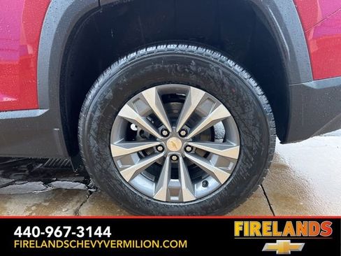 New 2026 Chevrolet Equinox LT w/ Convenience Package II FWD image 25