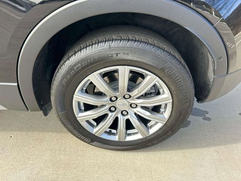 Certified 2023 Cadillac XT4 Premium Luxury w/ Enhanced Visibility Package image 11