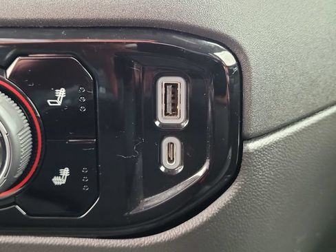 Used 2022 Chevrolet Silverado 1500 LT w/ Safety Package RWD image 15
