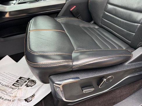 Used 2021 Ford F150 Platinum w/ Equipment Group 701A High image 17