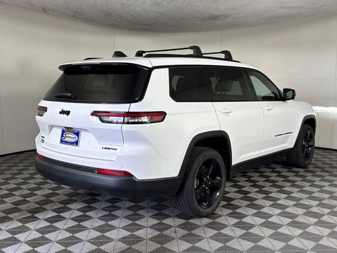 Certified 2025 Jeep Grand Cherokee L Limited w/ Luxury Tech Group II AWD/4WD image 9