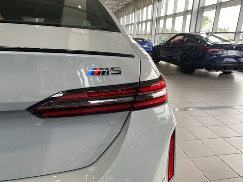 New 2026 BMW M5 w/ Executive Package image 5