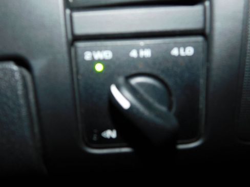 Used 2003 Dodge Dakota SLT image 11