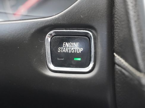Used 2019 GMC Acadia SLE w/ Driver Alert Package I FWD image 30