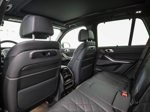 New 2026 BMW X5 xDrive40i w/ Executive Package image 20