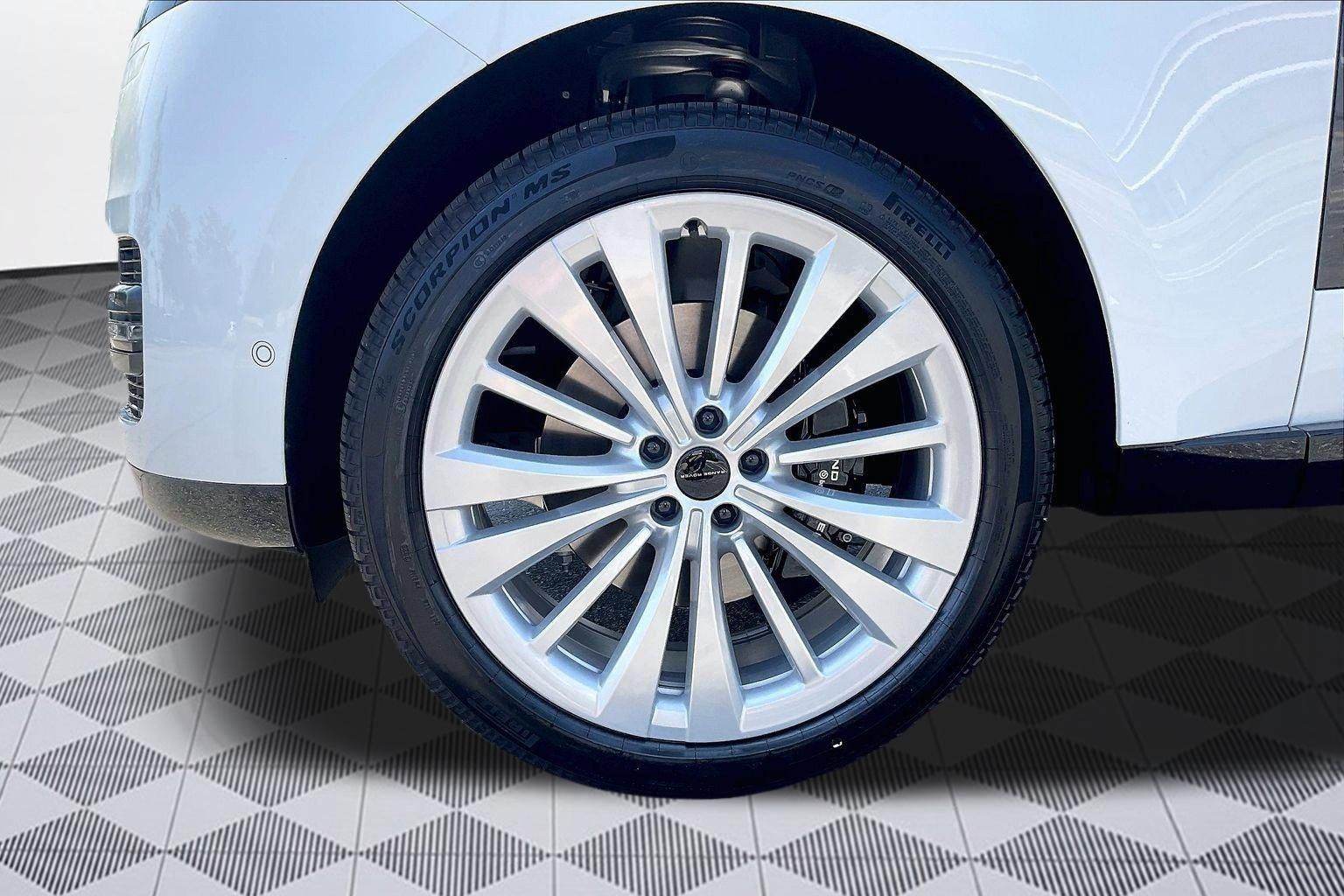 New 2026 Land Rover Range Rover SE AWD/4WD image 21
