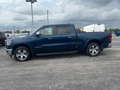 Used 2022 RAM 1500 Laramie AWD/4WD image 4