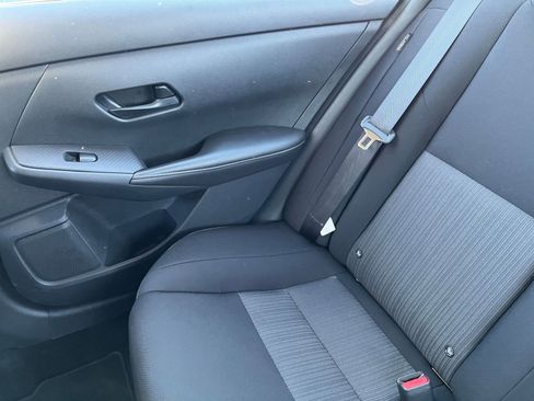 Used 2025 Nissan Sentra SV image 37