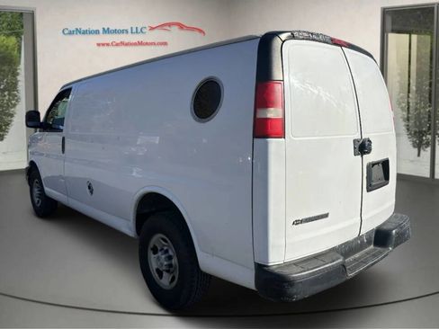 Used 2008 Chevrolet Express 2500 image 5