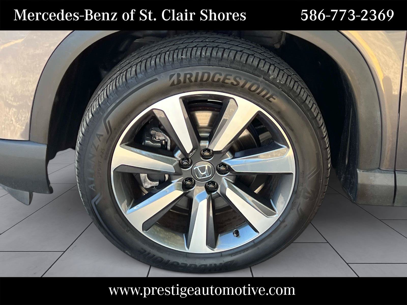 Used 2023 Honda Pilot Elite image 10
