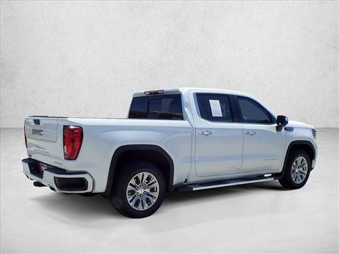 Used 2025 GMC Sierra 1500 Denali AWD/4WD image 4