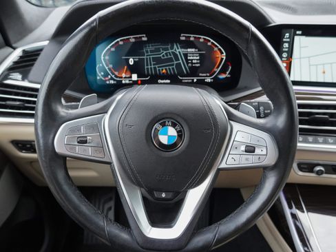 Used 2021 BMW X7 xDrive40i w/ Premium Package AWD/4WD image 19