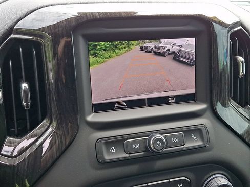 Certified 2026 Chevrolet Silverado 1500 Custom w/ Turbomax Blackout Package AWD/4WD image 17