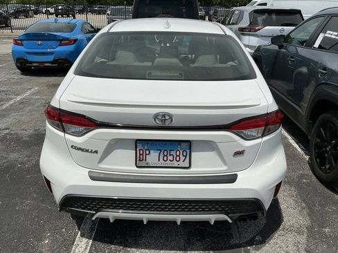 Used 2020 Toyota Corolla SE FWD image 5