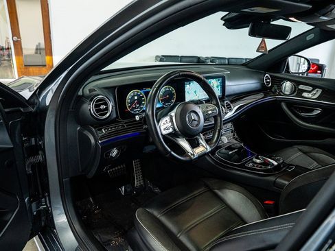 Used 2019 Mercedes-Benz E 63 AMG S image 35