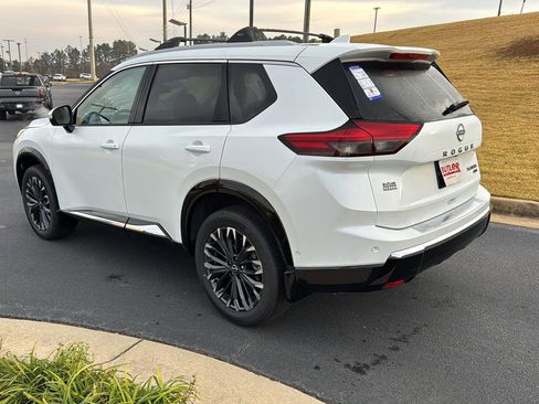 New 2026 Nissan Rogue Platinum w/ Platinum Premium Package image 3