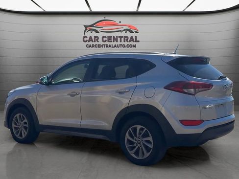 Used 2016 Hyundai Tucson SE w/ Option Group 02 image 3